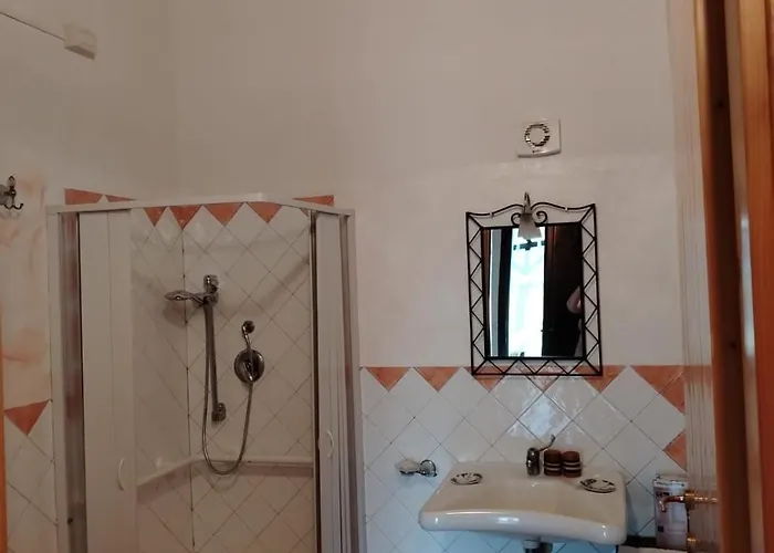 Villino Elena *